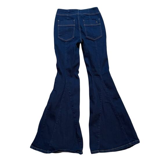 Pilcro Bell Bottom Jeans - Picture 2 of 9